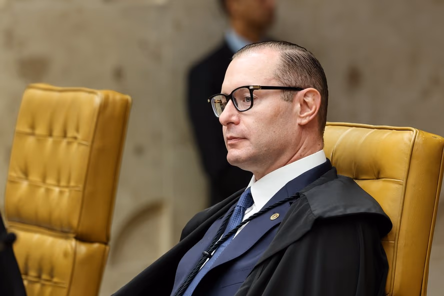 Zanin nega pedido de Paes e mantém anulação de votos de Garotinho no RJ