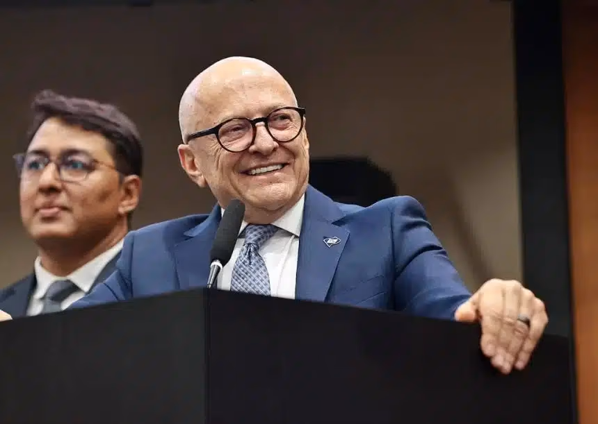 Pivetta diz que MT não depende da União e declara apoio a Flávio Bolsonaro