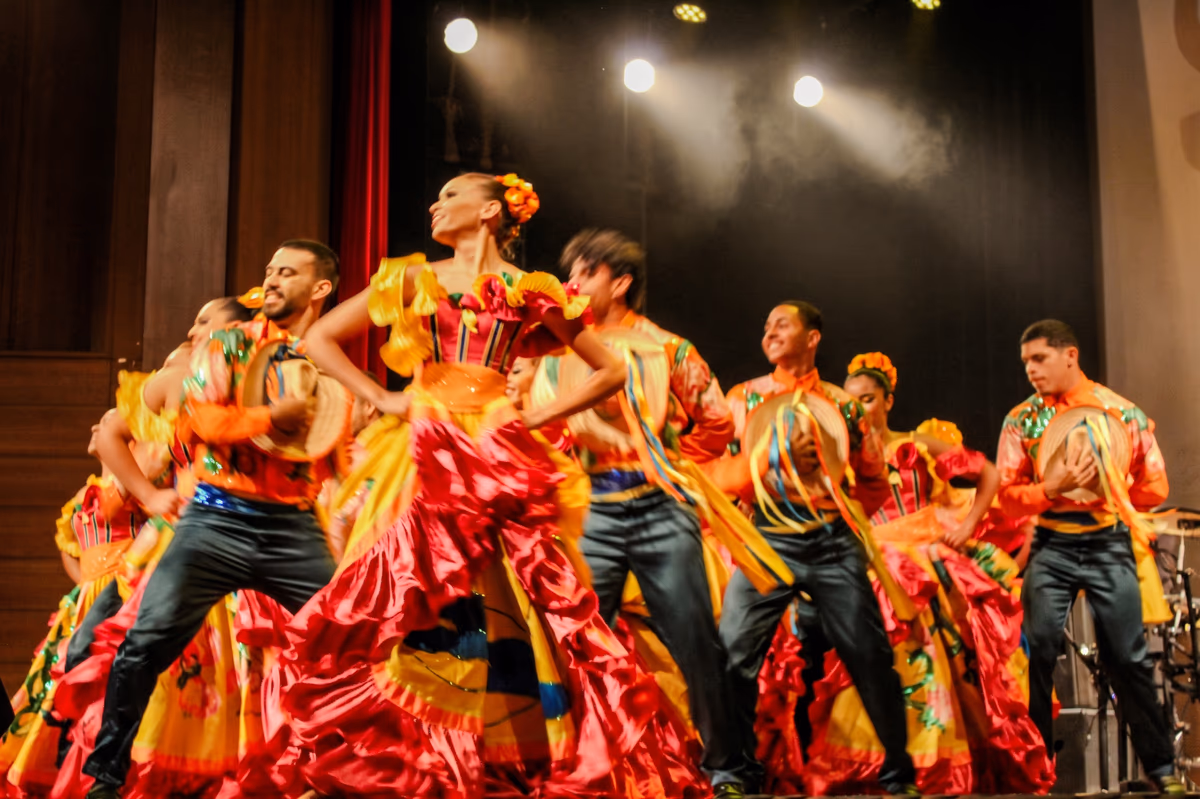 Entre gerações: como o Siriri e o Cururu mantêm viva a memória cultural de Mato Grosso